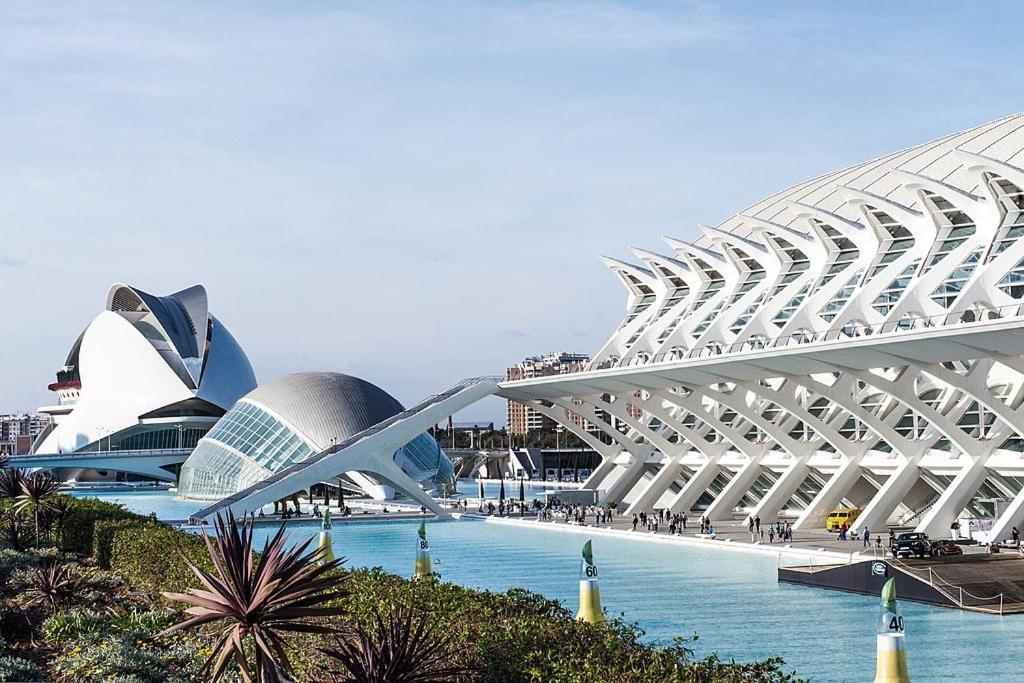 Apartamento Turistico Lux Center 瓦伦西亚 外观 照片